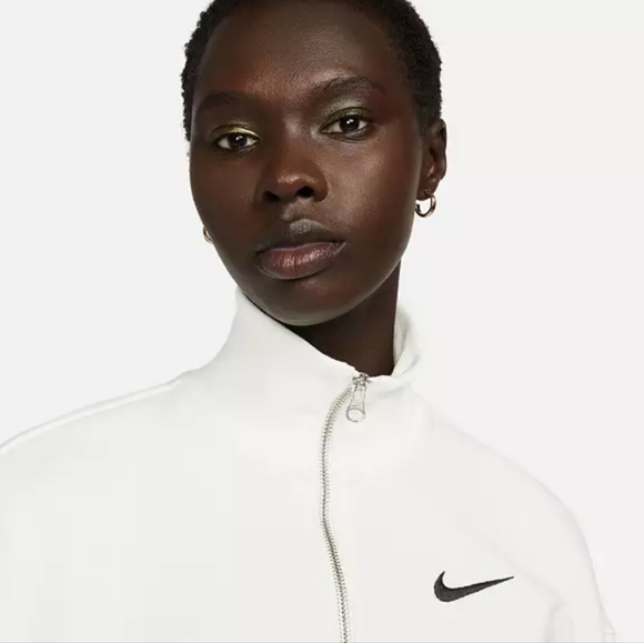 Nike Women's Sportswear Phoenix Fleece Oversized ½-zip Crop Sweatshirt - Sail - Picture 4 of 13